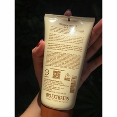 Finalizador Umectante Oleo de Coco 150g Bio Extratus - comprar online