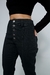 Skinny Black Botões na internet