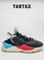 Zapatillas Adidas Y-3 Kaiwa en color negro, blush y verde, lado derecho, usadas.