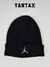 Gorro de lana negro con logo de Jordan en color plateado