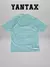 Camisa de algodón verde de la colaboración Jordan x J Balvin, vista trasera con logo en el cuello.