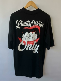Remera Limits