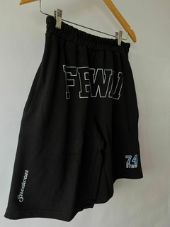 Bermuda 74 Streetwear en internet
