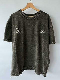 Remera Washed Burn