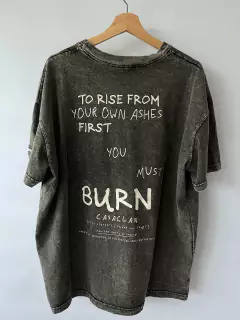 Remera Washed Burn - comprar online