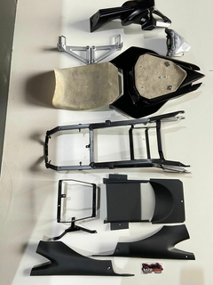 Kit carenagem traseira universal Honda/yamaha/suzuki/kawasaki ( Ver descrição) - NATOFIBER GARAGE