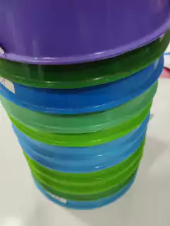 comedero plástico chico