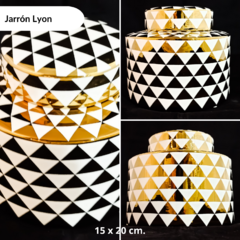 Jarrón Lyon en internet