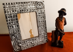 Figura Asmara - comprar online
