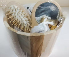 Set de baño balde madera.