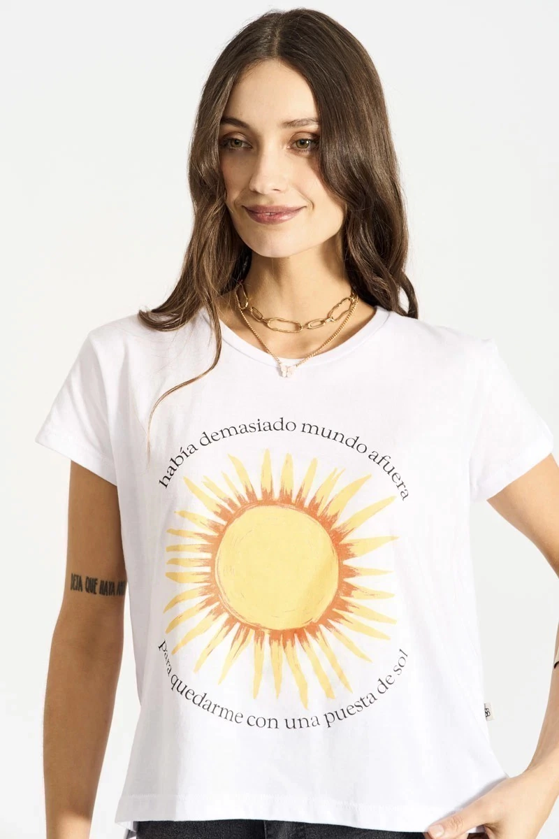 Remera MC Mundo Sol