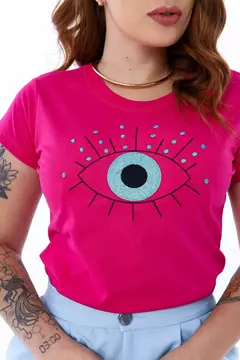 T-SHIRT OLHO GREGO BORDADO COM APLICACAO - ROSA PINK - comprar online