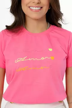 T-SHIRT AMOR AMOR AMOR BORDADO - ROSA MEDIO - comprar online