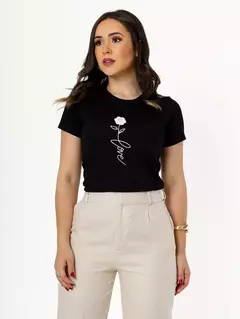 T-SHIRT LOVE FLOR APLICACAO COM PEDRARIA - COR PRETO - comprar online