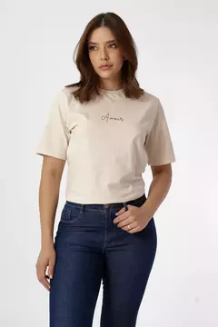 T-SHIRT PREMIUM AMOUR - COR MARFIM