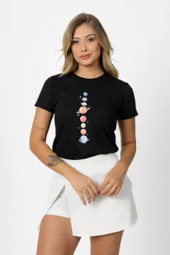 T-SHIRT PLANETAS - PRETO