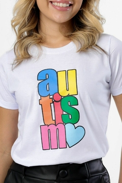 T-SHIRT AUTISMO CORES - BRANCO - comprar online