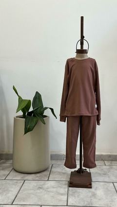 CONJUNTO GAMUZADO