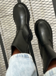 BOTAS MILA en internet