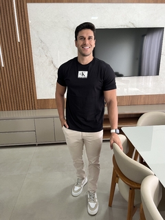 Camiseta Calvin Klein Preta - comprar online