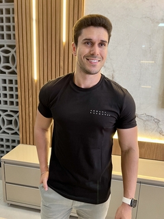 Camiseta A/X Preta na internet