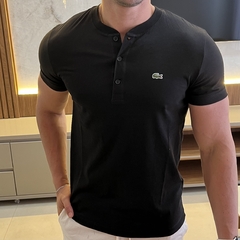 Camiseta Lacoste Gola Henley Preta