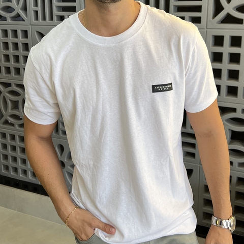 Camiseta Abercrombie & Fitch Branca