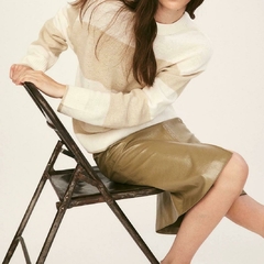 Sweater blanco con rayas beige en internet