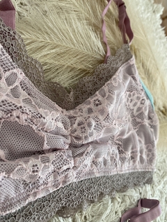 CONJUNTO DE PUNTILLA BICOLOR en internet