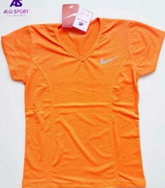 Remera NIKE - tienda online