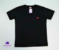 Remera LEVIS en internet