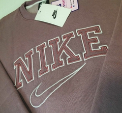 Buzo NIKE en internet