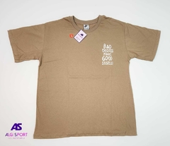 Remera Bad Choice en internet