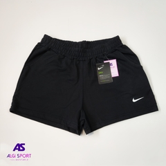 Short Nike en internet