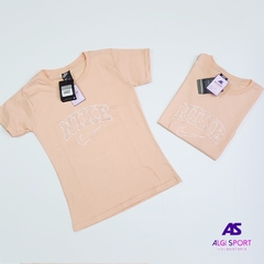 Remera bordada Nike - comprar online