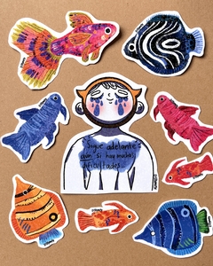 Paquete de stickers sigue adelante en internet