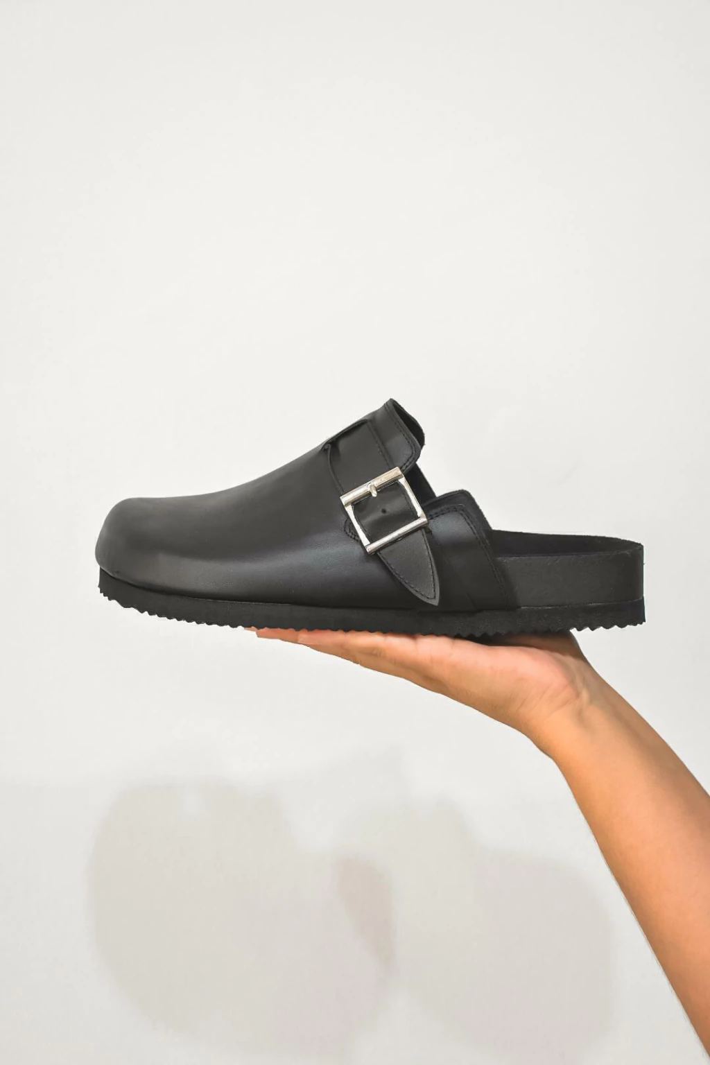 ZUECO ARA NEGRO