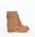 Coturno fivela - caramelo - comprar online