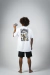 CAMISETA "LOOK HERE" WHITE - comprar online