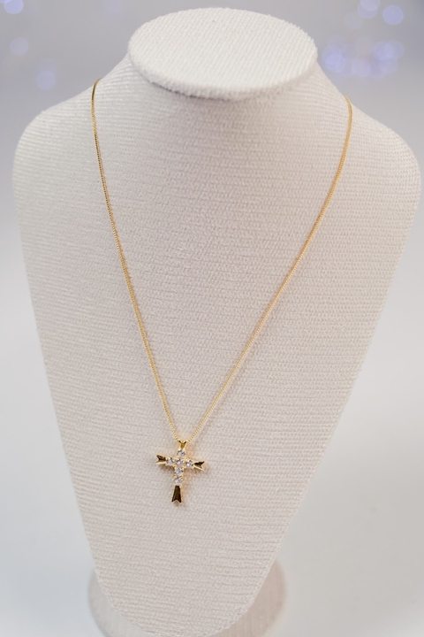 Colar Longo Crucifixo com Zircônias - comprar online