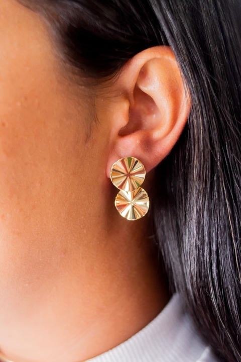 Brinco Martelado Duplo - comprar online