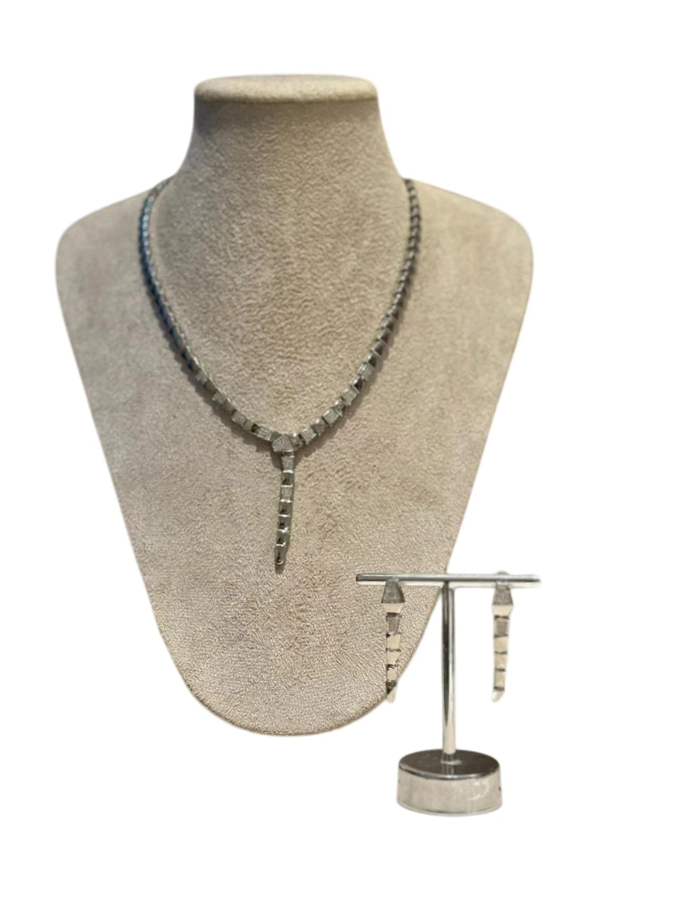 Conjunto Colar com Brinco