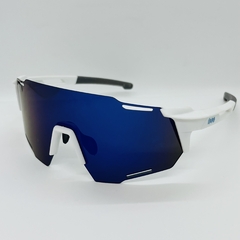 Óculos de sol Itacimirim branco com azul - comprar online