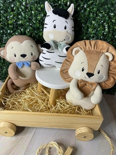 PELÚCIAS DECORATIVAS SAFARI