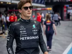 POLERA TERMICA MERCEDES F1 2023 TEAM HAMILTON RUSSELL REPLICA NOMEX - Dinasty