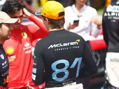 Imagen de POLERA TERMICA MCLAREN F1 2023 TEAM NORRIS PIASTRI REPLICA NOMEX