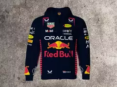 CAMPERA FRIZA INVISIBLE RED BULL F1 2023 TEAM VERSTAPPEN PÉREZ BUZO ANTIFLAMA en internet