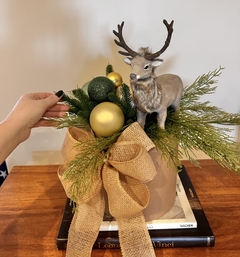 Imagem do Arranjo de Natal Amoreira Decor Rena