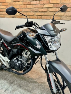 Titan 160