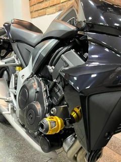 Cb 1000 - wilson motos